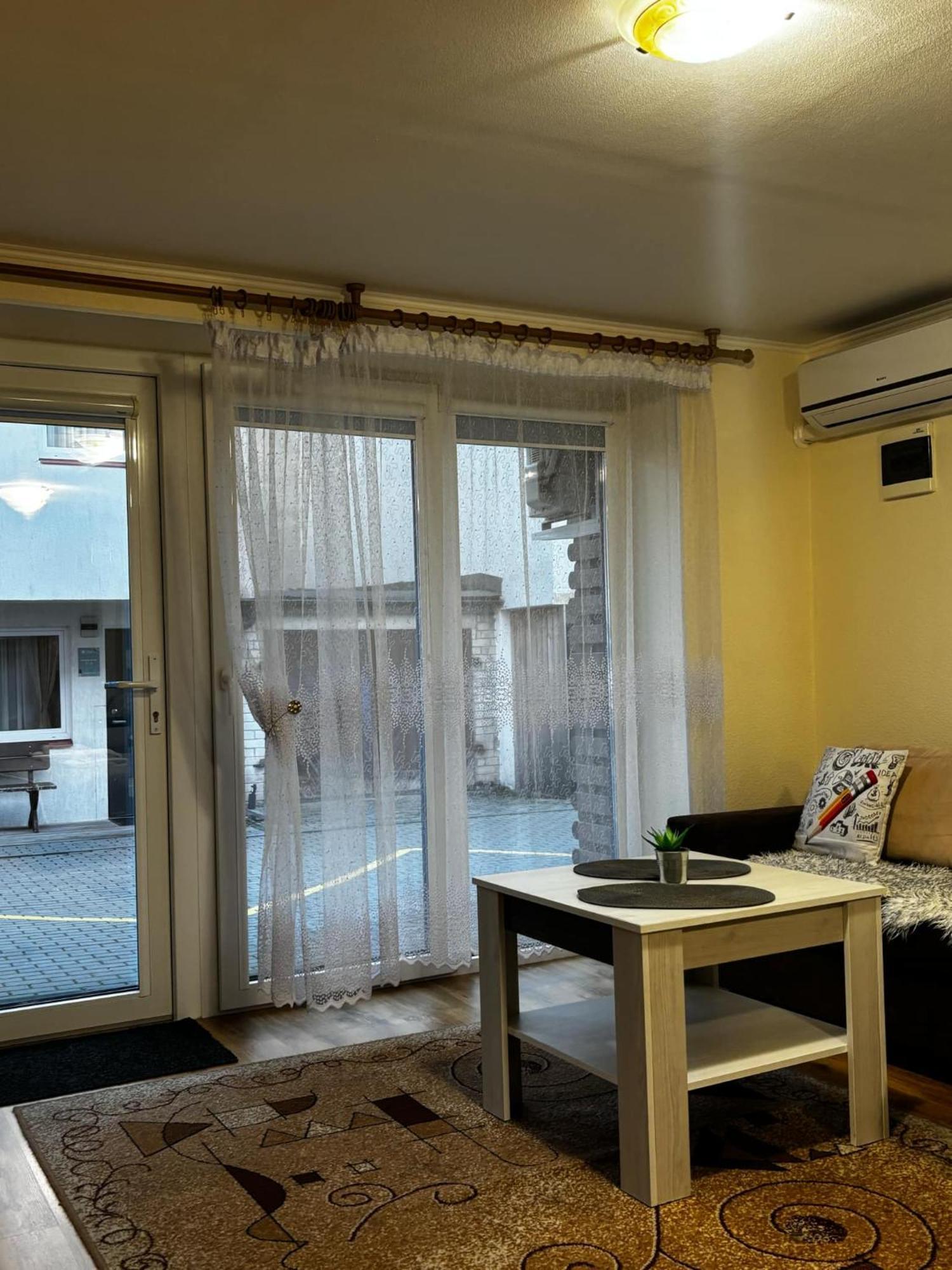 Kotedzas Apartman Nida Szoba fotó